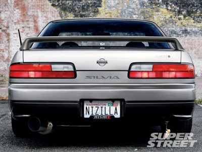 sstp_0904_06_z+1989_nissan_240sx+rear_view.jpg