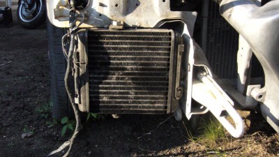 P1000849.jpg (124.68 KiB) Zobrazeno 9314 x Olej. chladič s držaky 500